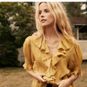 NWT Henri Top Wheat XS